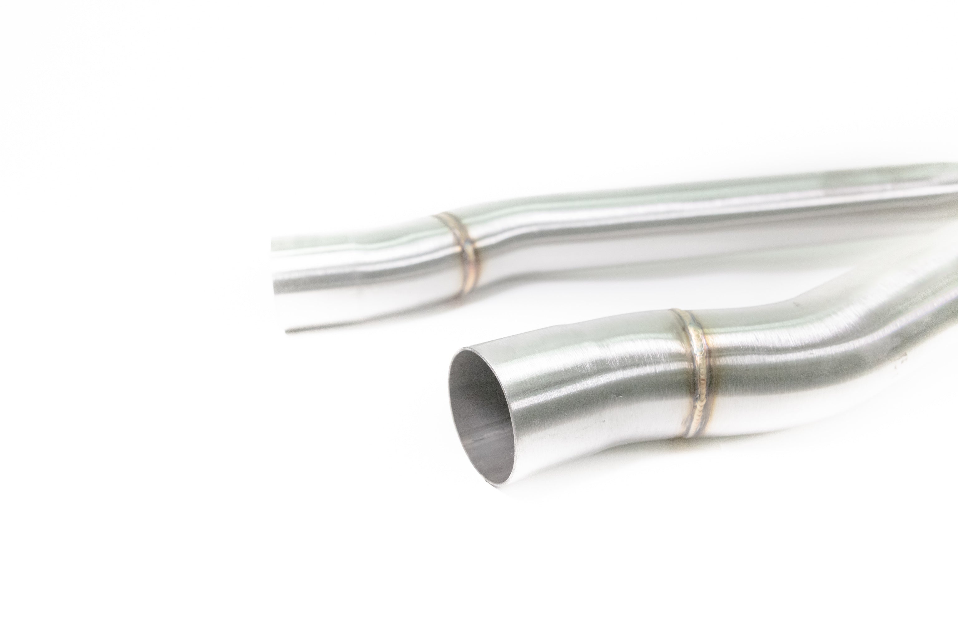 ARM motorsports 4.0T Midpipes Hole View