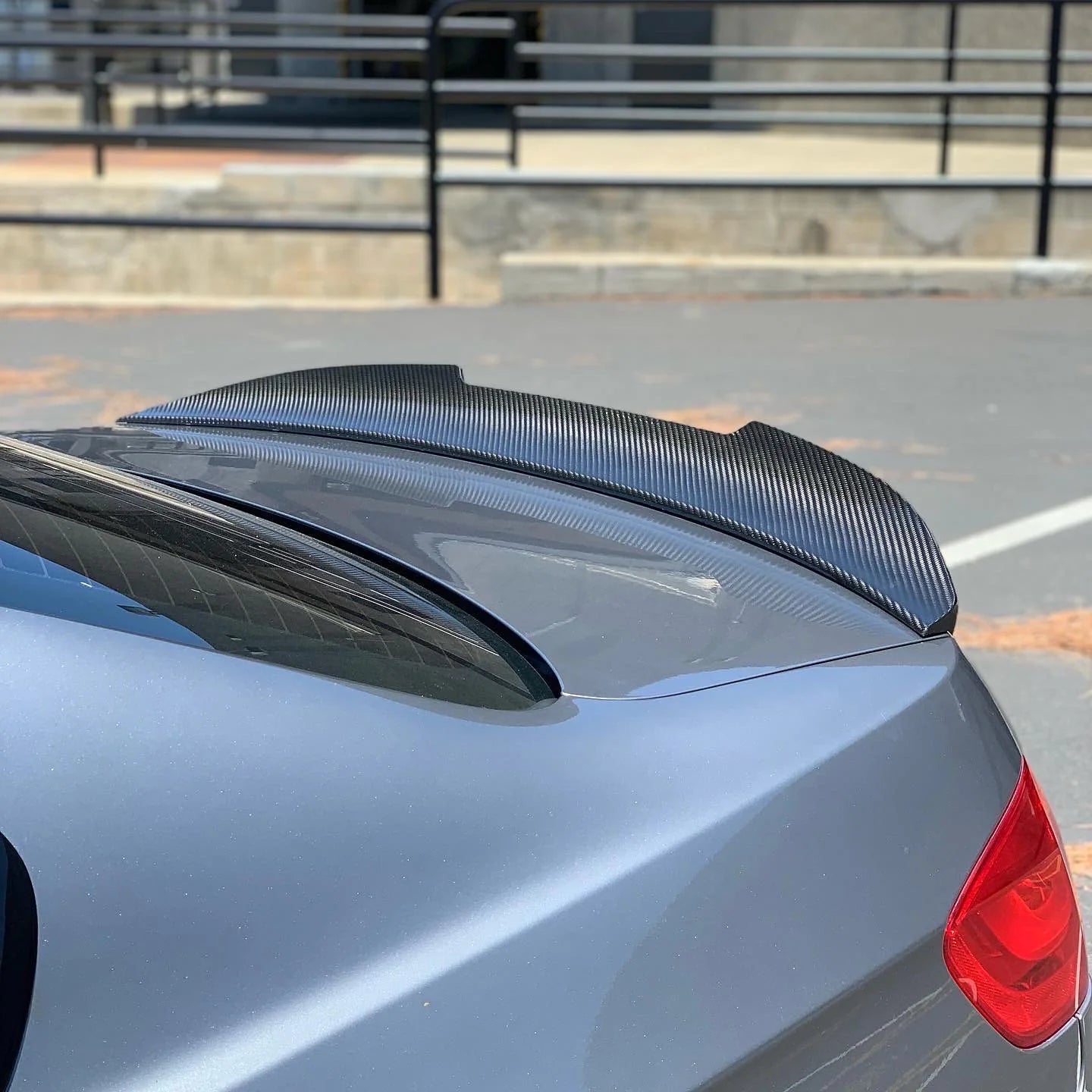 BMW E93 PSM Trunk Spoiler - Carbon Fiber