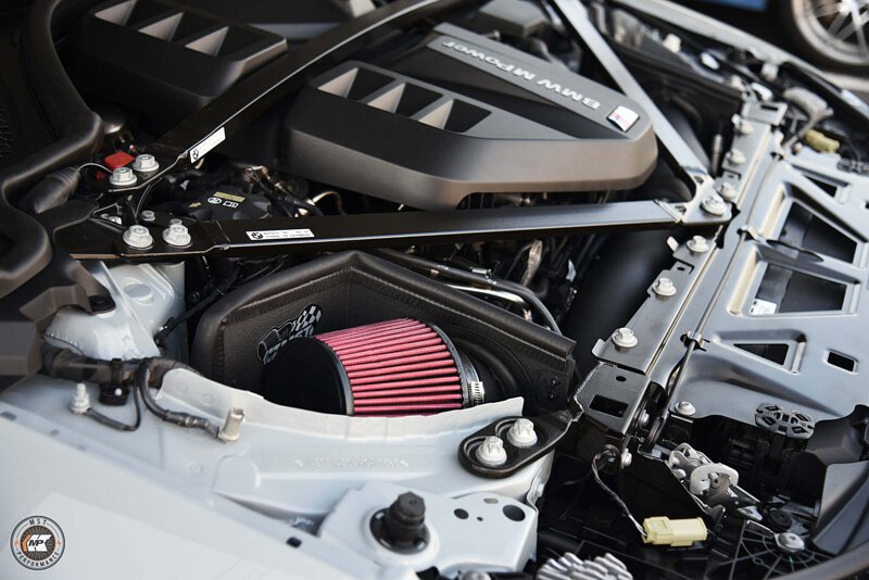 BMW cold Air Intake System close look