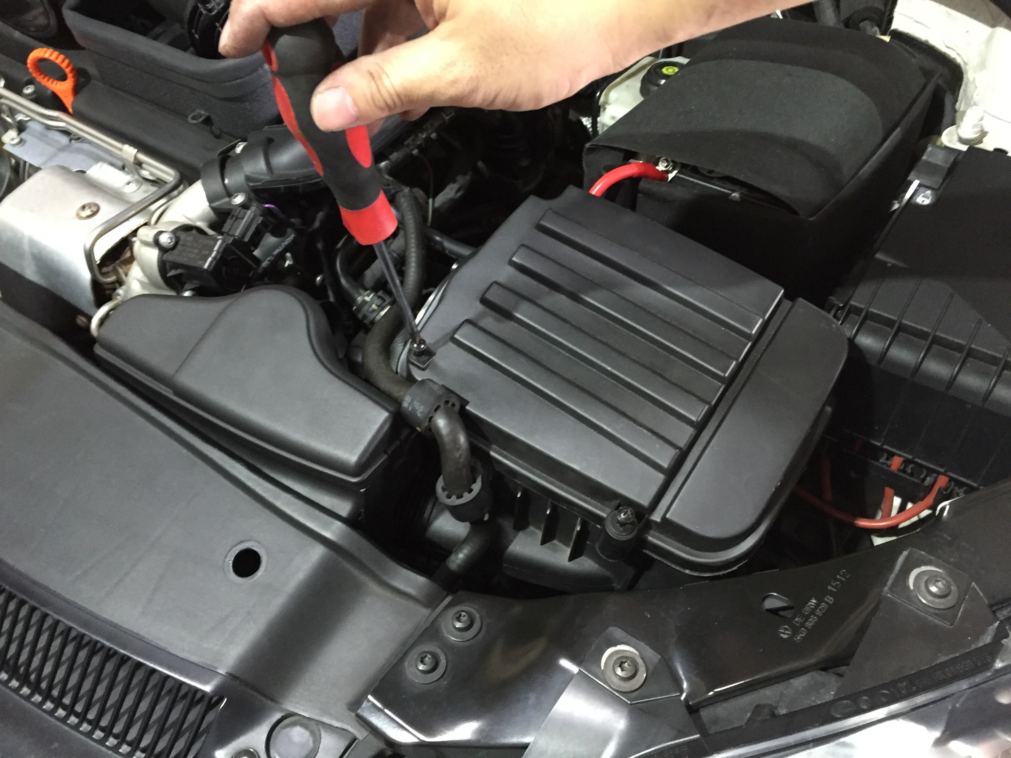 VW Golf Mk6 Single Charge Cold Air Intake System installation
